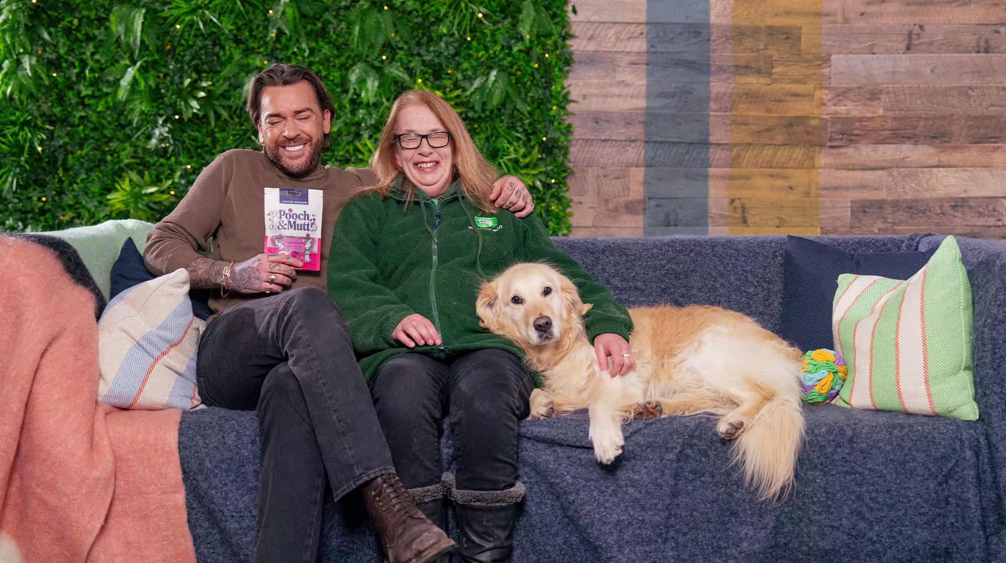 P&M BLOG VALENTINES TAILS OF LOVE WORKING WITH WOODGREEN & PETE WICKS ADOPTION STORY SUE&PIXIE